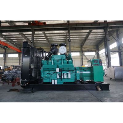 工廠直銷500KW柴油發(fā)電機(jī)，品牌有廣西玉柴、無錫動(dòng)力、威曼、通柴等柴油發(fā)電機(jī)組。廠價(jià)直銷歡迎選購：13773399855。