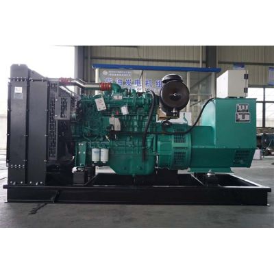 150kw玉柴柴油發(fā)電機(jī)組-玉柴6缸柴油機(jī)YC6A245L-D20柴油發(fā)電機(jī)組,缸徑/行程：108/132mm,柴油發(fā)電機(jī)組水冷發(fā)動(dòng)機(jī)功率181.5KW,柴油發(fā)電機(jī)組配套馬拉松斯坦福發(fā)電機(jī)。廠價(jià)直銷歡迎選購(gòu)：13773399855。