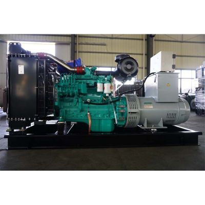 100kw東風康明斯柴油發電機組-東風康明斯6缸柴油機6BTAA5.9-G2柴油發電機組,缸徑/行程：102/120mm,柴油發電機組水冷發動機功率120KW,柴油發電機組配套馬拉松斯坦福發電機。廠價直銷歡迎選購：13773399855。
