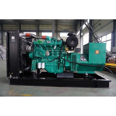 200KW玉柴柴油發電機組-玉柴6缸柴油機YCDV11D-380,柴油發電機組缸徑/行程：126/155mm,柴油發電機組水冷發動機功率280KW,柴油發電機組配套馬拉松斯坦福發電機。廠價直銷歡迎選購：13773399855。